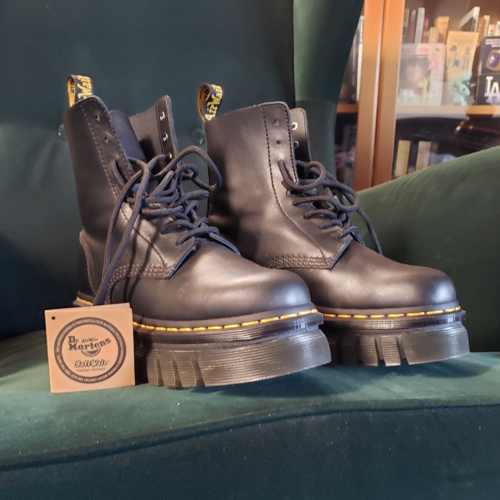 Dr. Martens Audrick 8-eye Black Boots